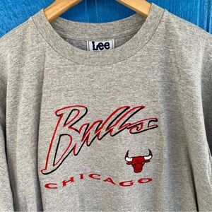 Vintage Bulls T Shirt Lee Sport Mens Large Gray 90s Nutmeg Embroidered